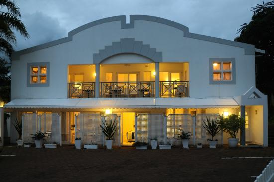 flamingo-lodge
